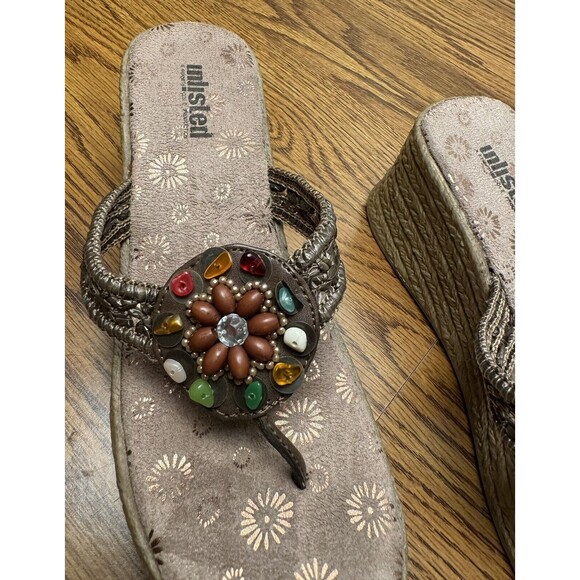 UNLISTED KENNETH‎ COLE Women's Shoes Wedge Sandals BEADED Size 3M - Picture 3 of 7